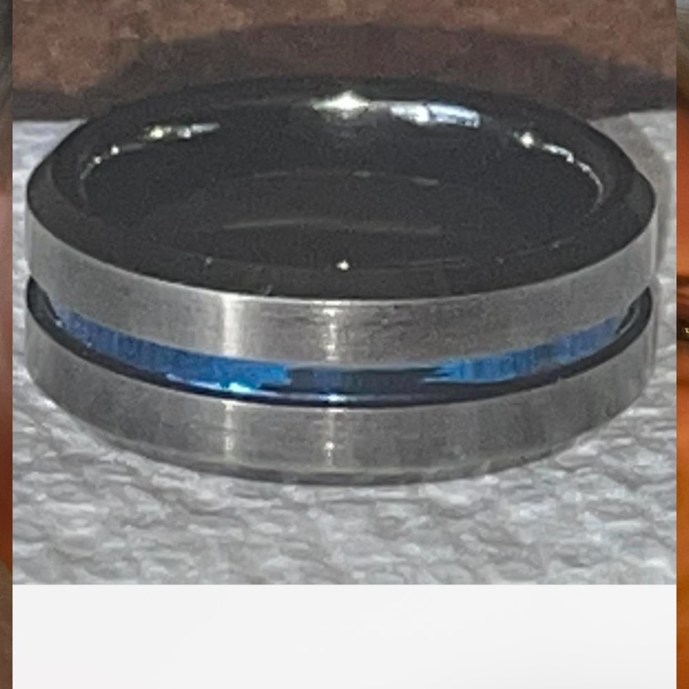Men's Ring with Blue Inlay - Picture 7 of 12